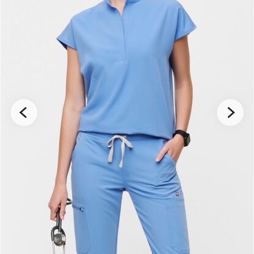 Figs scrubs